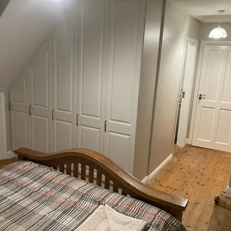 Horse And Jockey Vendégház Tipperary